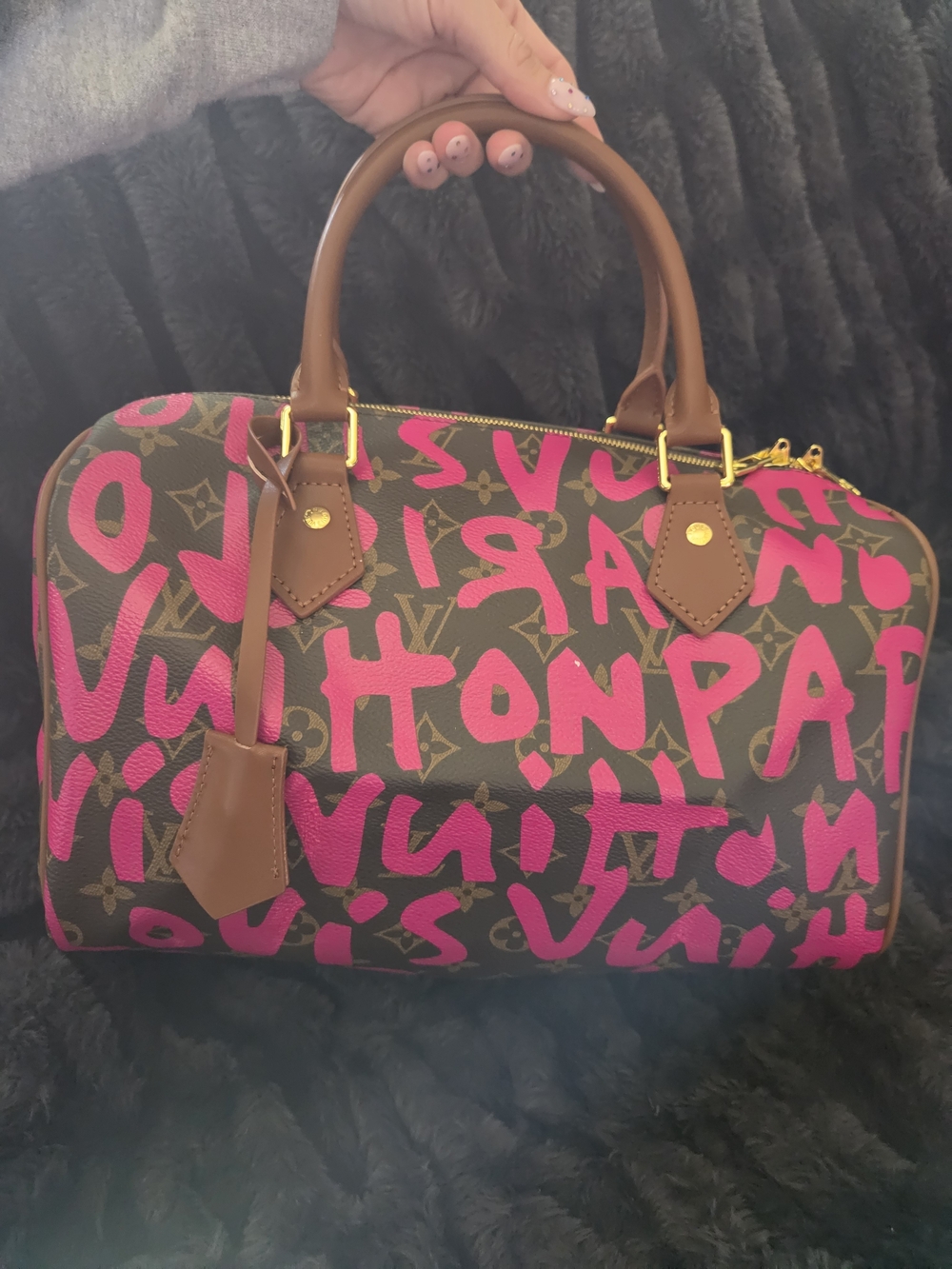 Vintage Pink Graffiti Speedy 30  Style Handbag